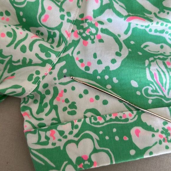 Bundle of Lilly Pulitzer Barclay Short and Ocean View Short Size 00 - Picture 13 of 16